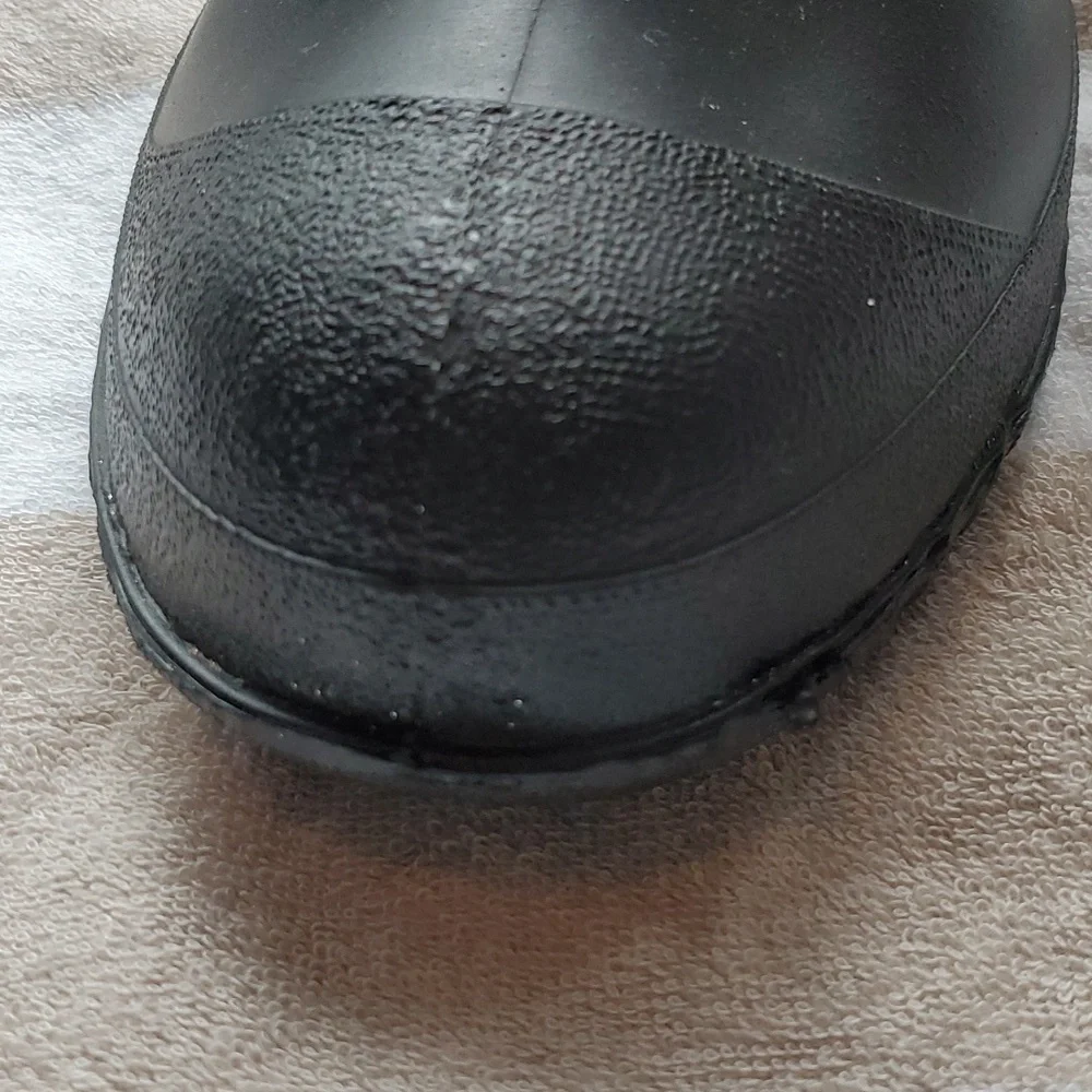 EXTRA LARGE RUBBER WORKBRUTES